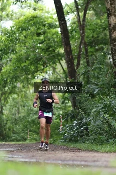Runner Photo 1746102