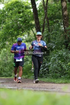 Runner Photo 1746128
