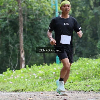 Runner Photo 1746136