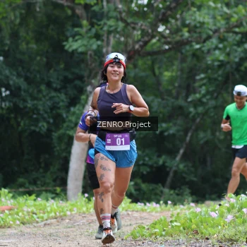 Runner Photo 1746153
