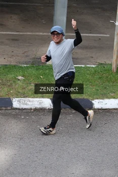 Runner Photo 1746245