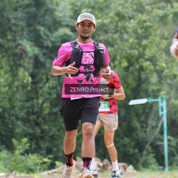 Runner Photo 1746278