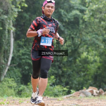 Runner Photo 1746351