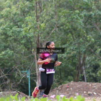 Runner Photo 1746435