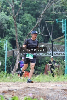 Runner Photo 1746457