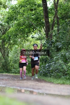 Runner Photo 1746567