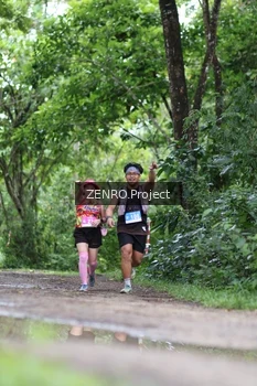 Runner Photo 1746571