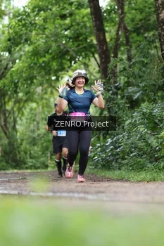 Runner Photo 1746701