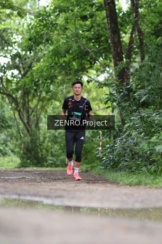Runner Photo 1746795