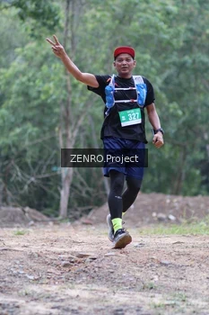 Runner Photo 1746808