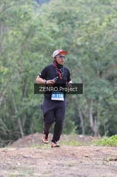 Runner Photo 1746880