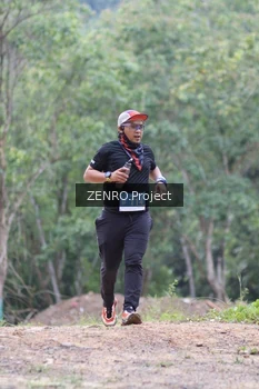 Runner Photo 1746883