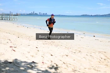 Runner Photo 1746885