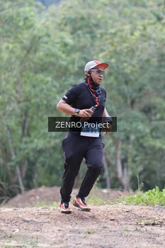 Runner Photo 1746886