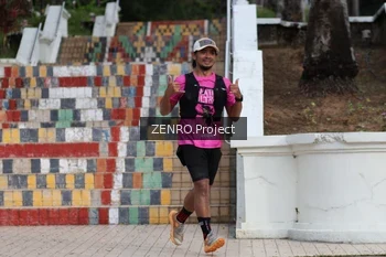 Runner Photo 1746888