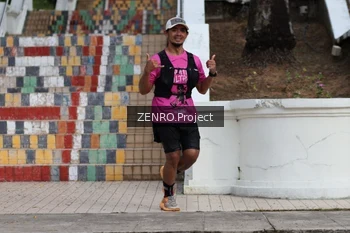 Runner Photo 1746891