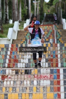 Runner Photo 1746900