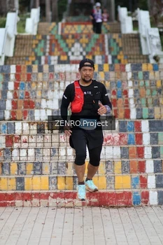 Runner Photo 1746908