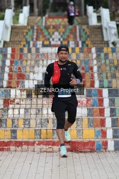Runner Photo 1746916