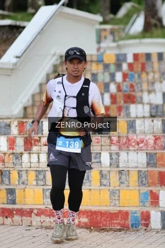 Runner Photo 1747008