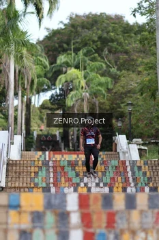 Runner Photo 1747011