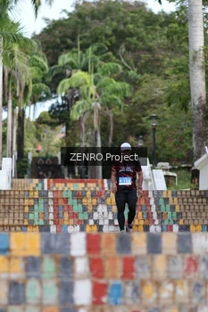 Runner Photo 1747015
