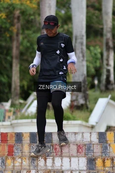 Runner Photo 1747104