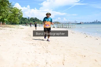 Runner Photo 1747106