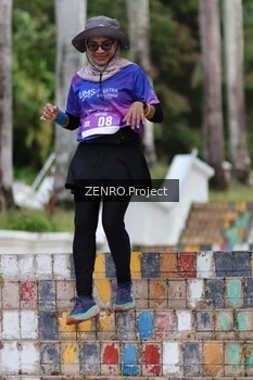 Runner Photo 1747122