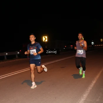 Runner Photo 1747124