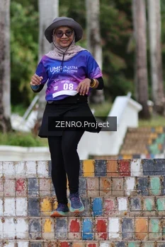 Runner Photo 1747125