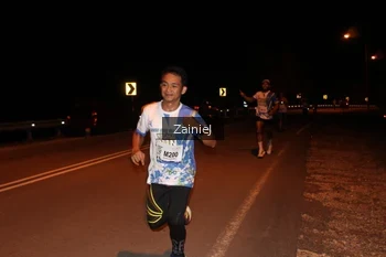 Runner Photo 1747136