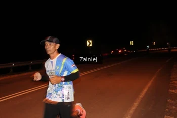 Runner Photo 1747143
