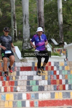 Runner Photo 1747215