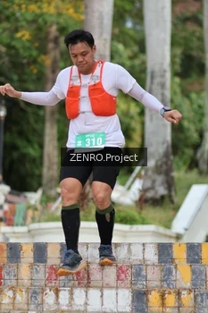Runner Photo 1747284