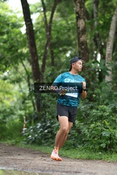 Runner Photo 1747298