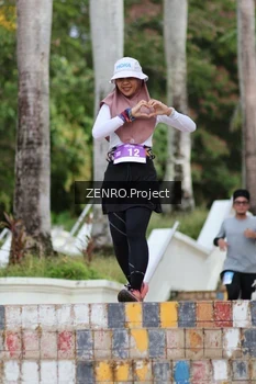 Runner Photo 1747328