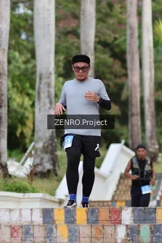 Runner Photo 1747329