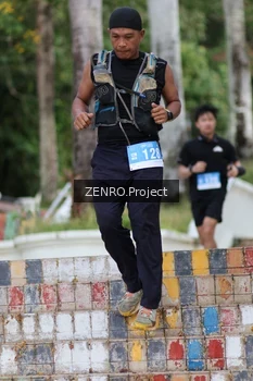 Runner Photo 1747340