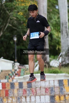 Runner Photo 1747341