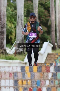 Runner Photo 1747358