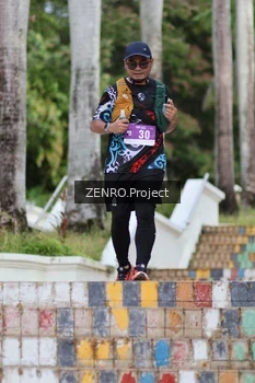 Runner Photo 1747359
