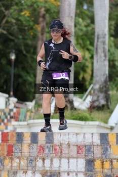 Runner Photo 1747376