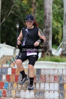 Runner Photo 1747379