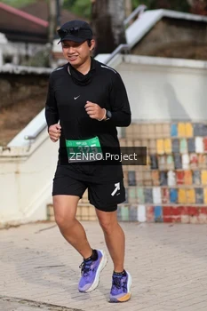 Runner Photo 1747387
