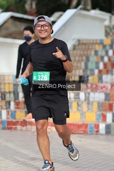 Runner Photo 1747391