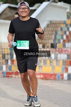 Runner Photo 1747392