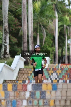 Runner Photo 1747405