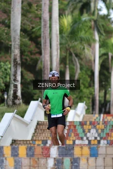 Runner Photo 1747407