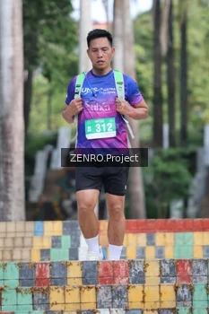 Runner Photo 1747437
